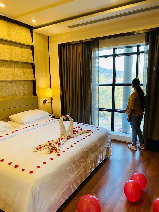 Four Points By Sheraton होटल Srinagar (Jammu and Kashmir)