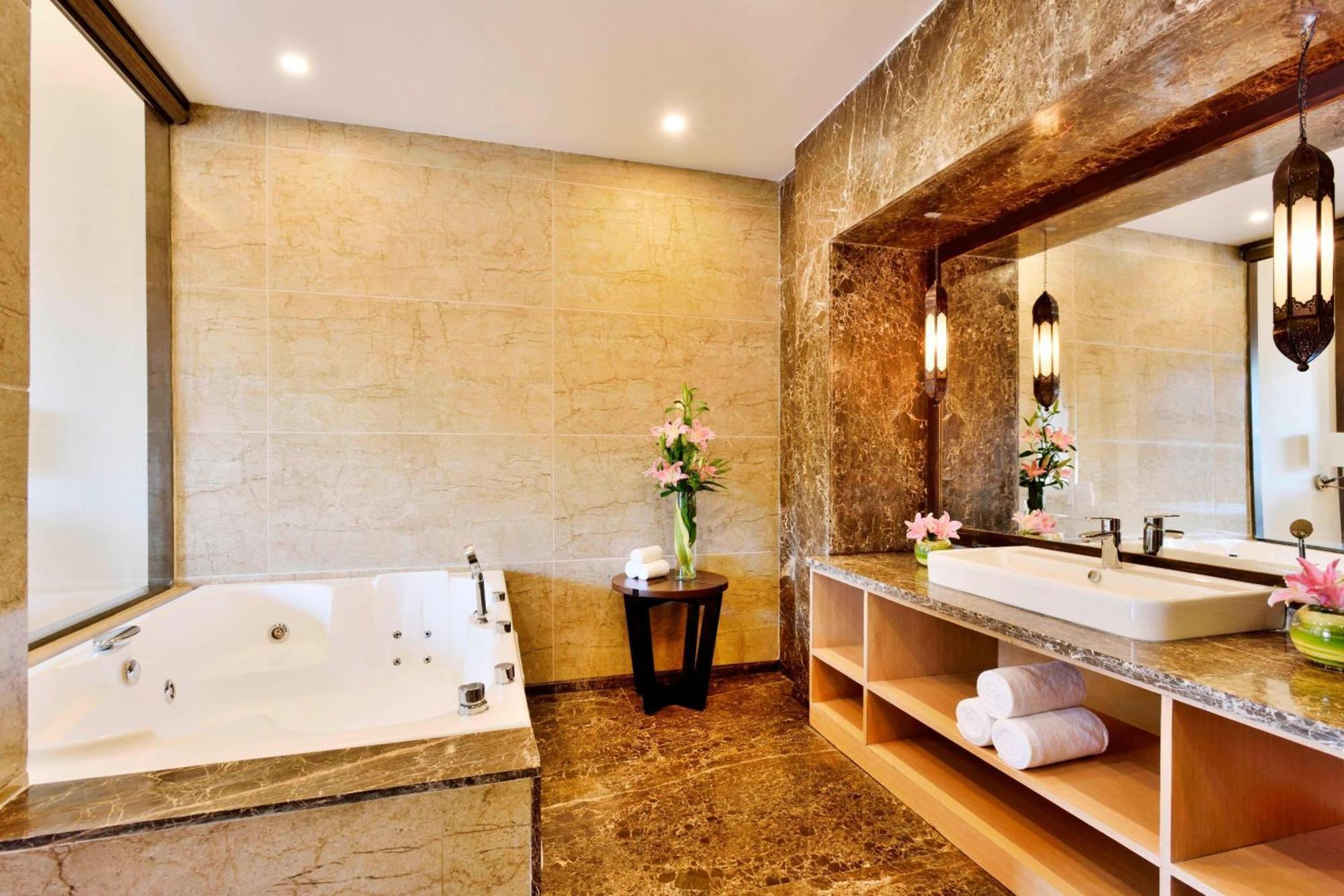 होटल Four Points By Sheraton